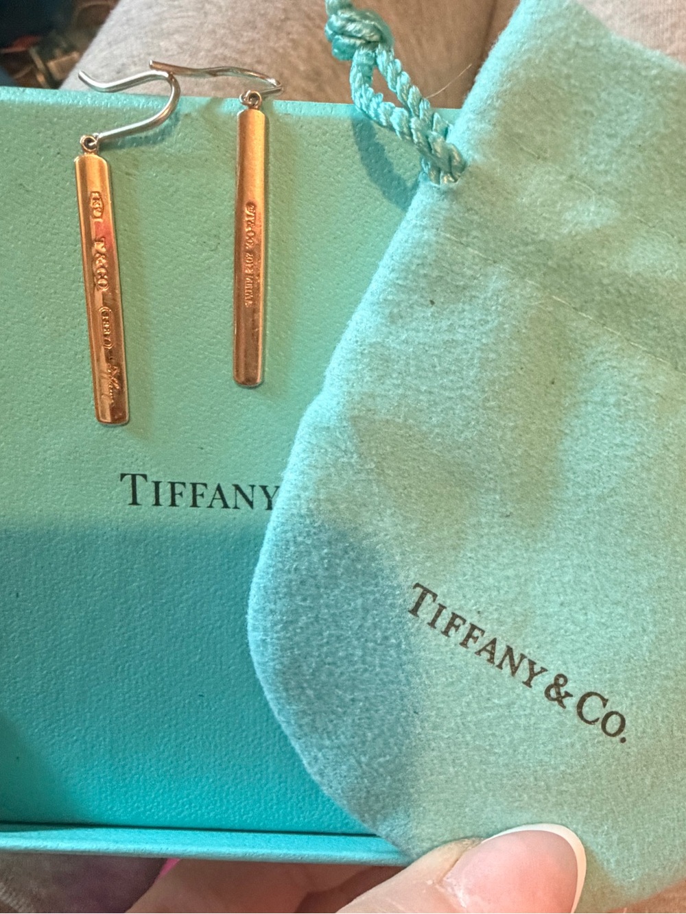 Tiffany & Co. Gold Bar Drop Earrings with Tiffany Blue Pouch